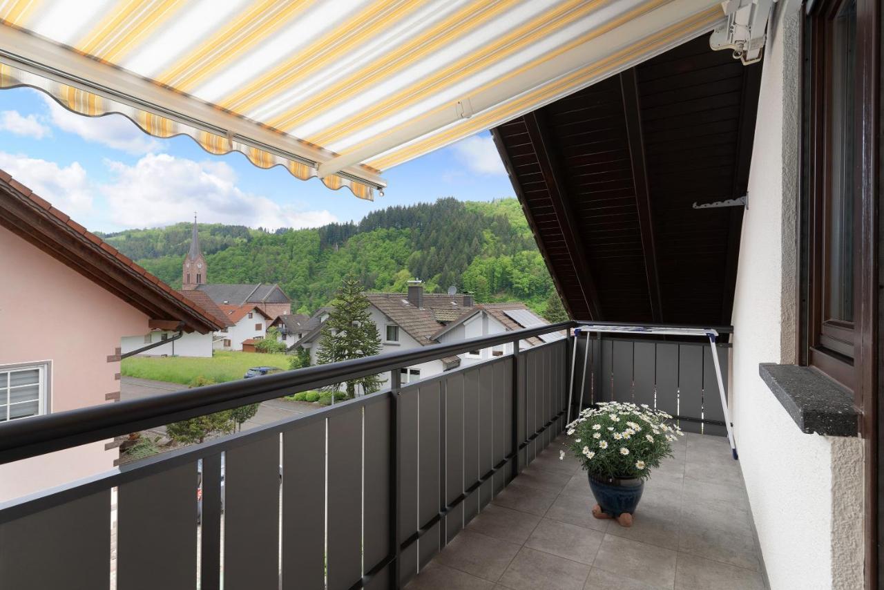 Gieringer Apartment Oberharmersbach Exterior foto
